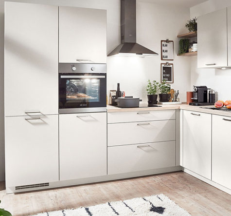 touch 336 ivory supermatt modern kitchen 738x520crop 475x443 1